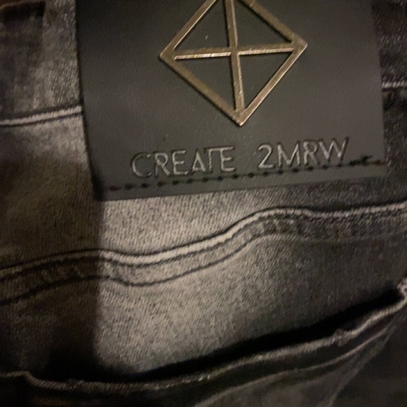 Create 2MRW - Picture 7 of 7